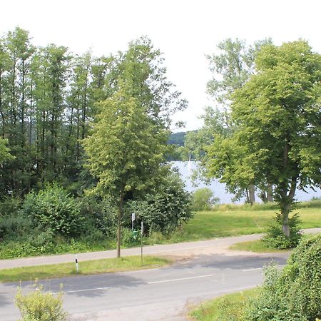 Ferienwohnungen Am Seeufer Moehnesee Exterior photo